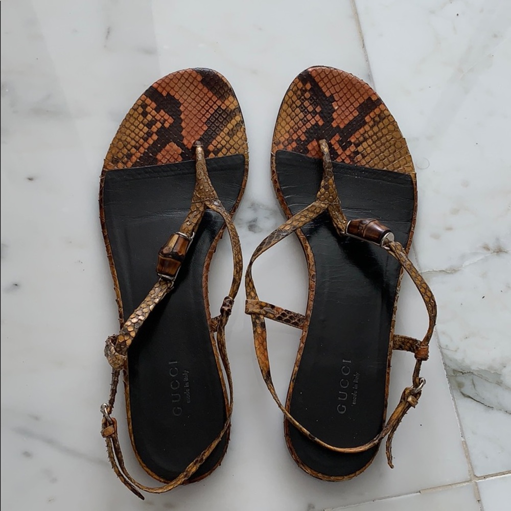 Gucci flats